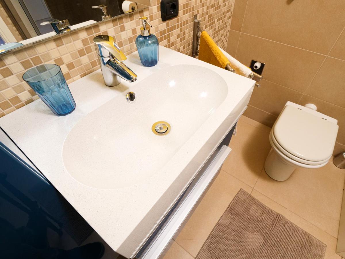 Full Of Colour Apartment Bellano Luaran gambar