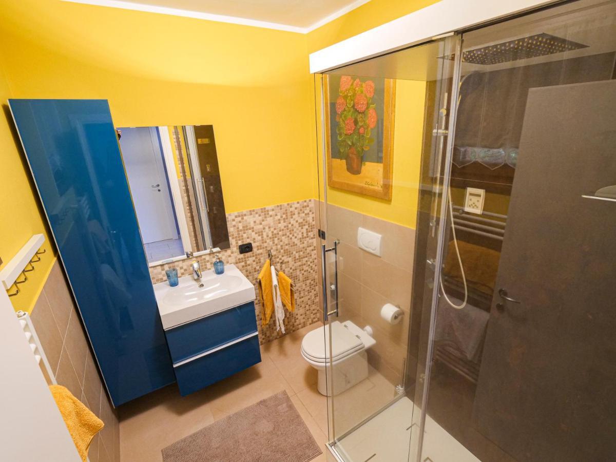 Full Of Colour Apartment Bellano Luaran gambar